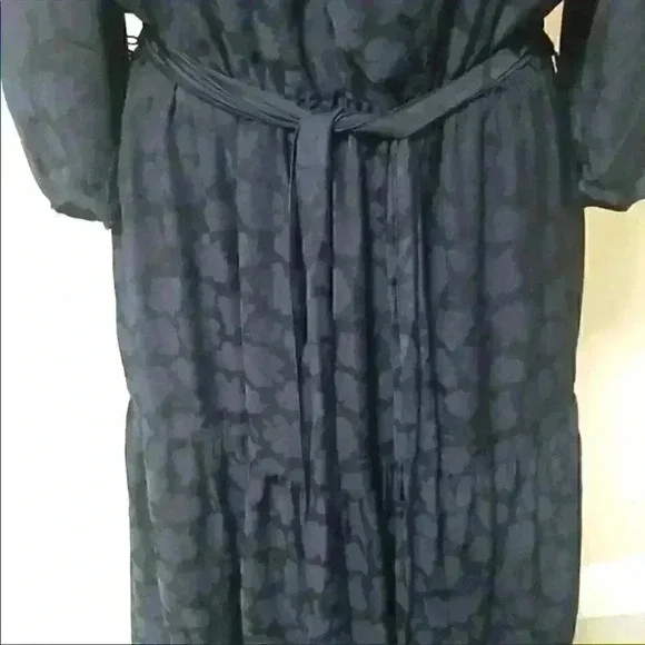 Banana Republic Puff-Sleeve Satin Jacquard Midi Dress